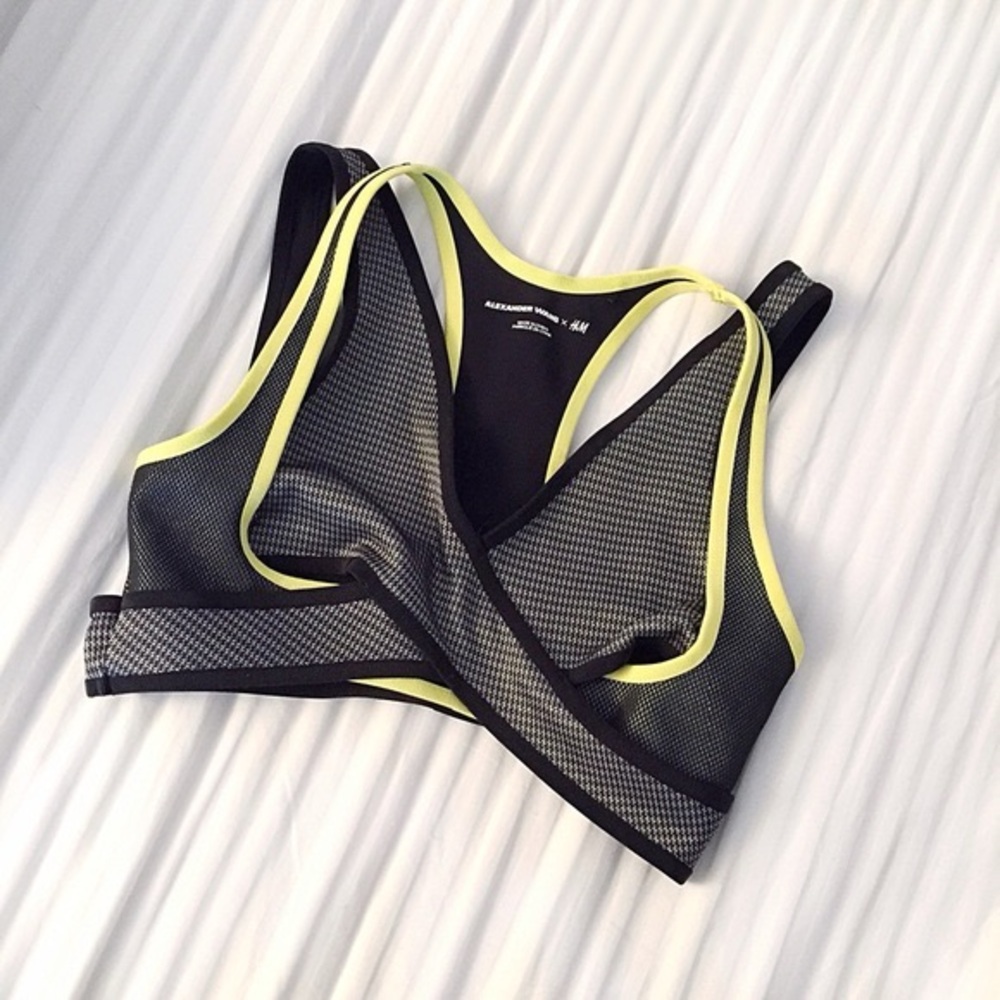 LIMITED EDITION Alexander Wang x H&M Black and Yellow Crop Top Sports Bra size 4